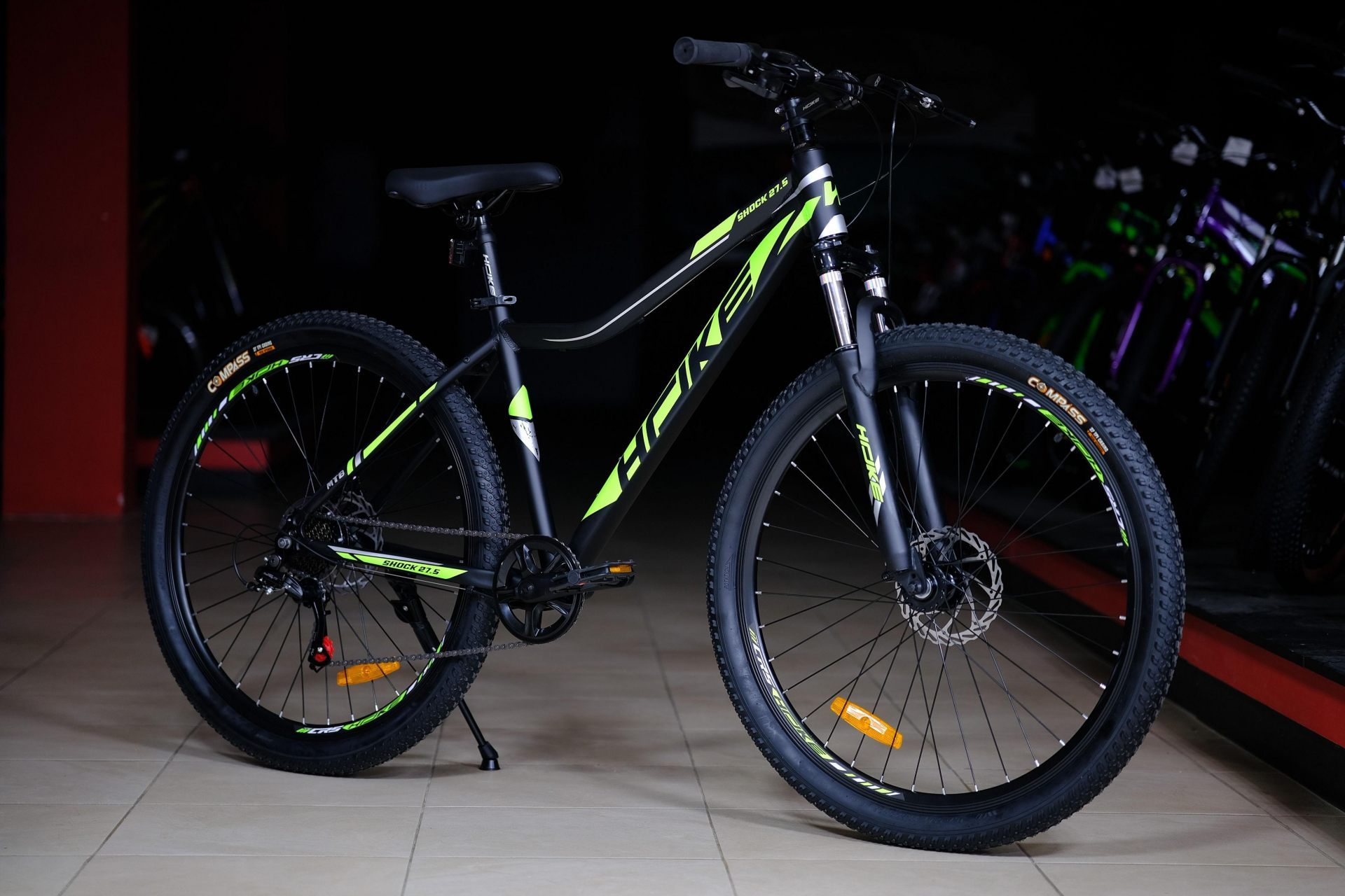 Велосипед HOKE Shock 27,5 MD матовый чёрный-оранжевый 15